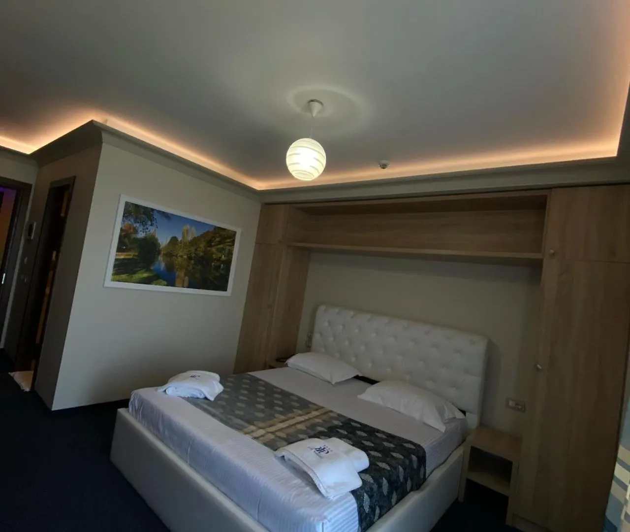 Hotel Pogradeci 2 Tushemisht 4*,  Albania